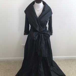 Adrianna Papell Taffeta Shawl Wrap Ballgown